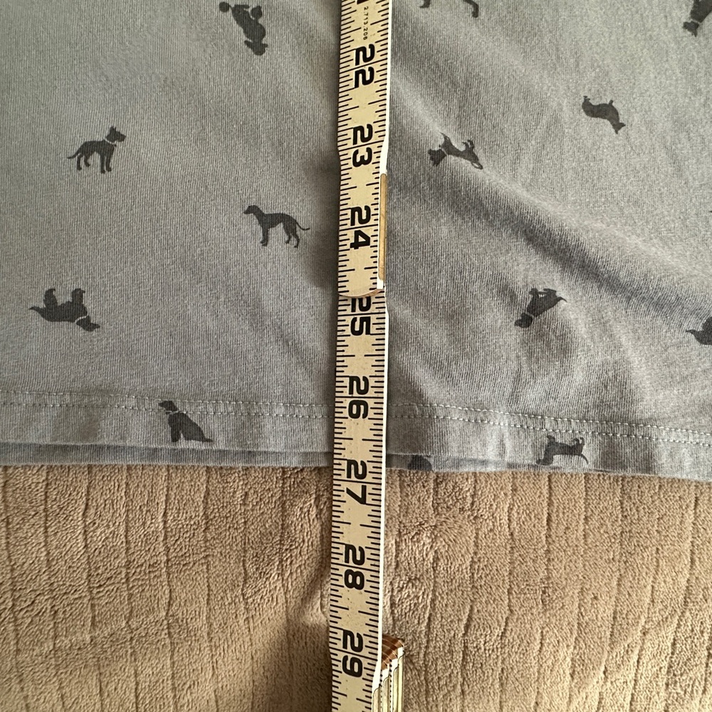 Life Is Good Light Gray V-Neck Shirt Dog Prints - Picture 7 of 11